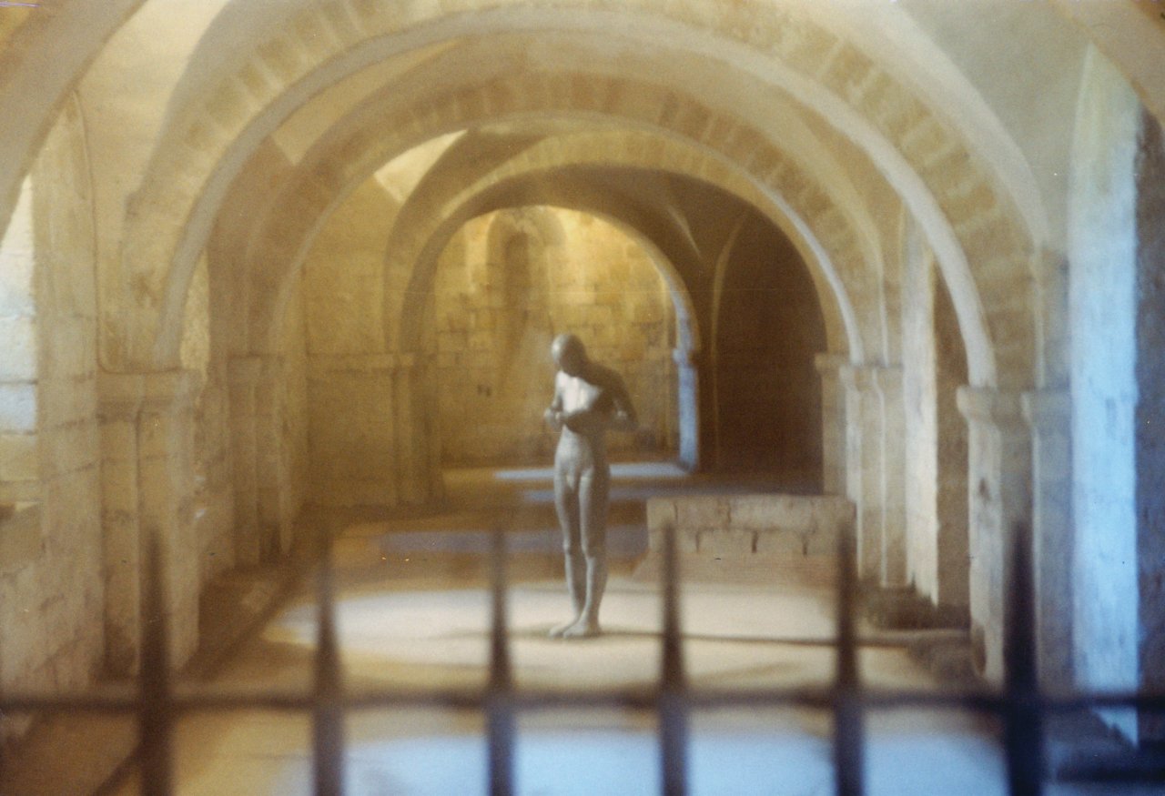 statue at possible site of King Arthur Round table